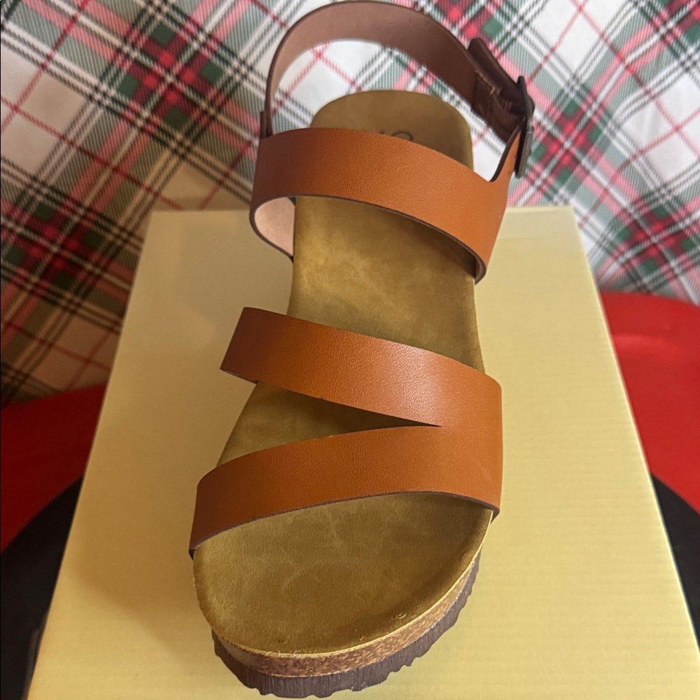 Yoki Cognac Brown Strappy Cork Footbed Sandals size 11